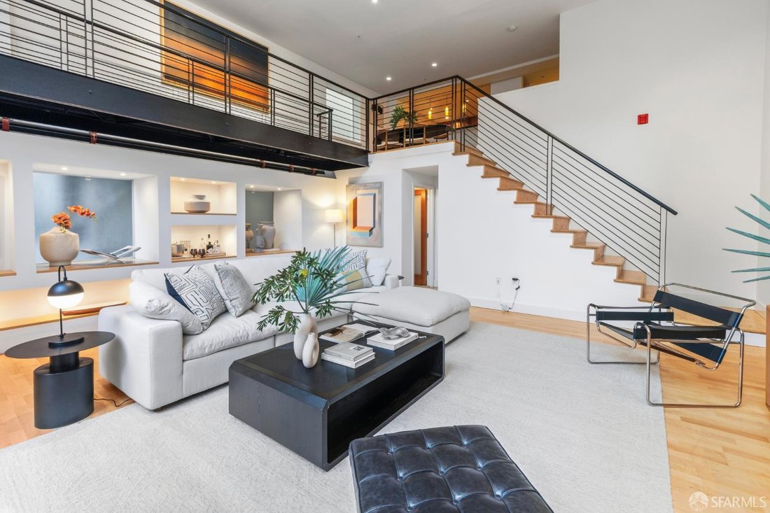 Condo in San Francisco, California, United States 4 - 19020096