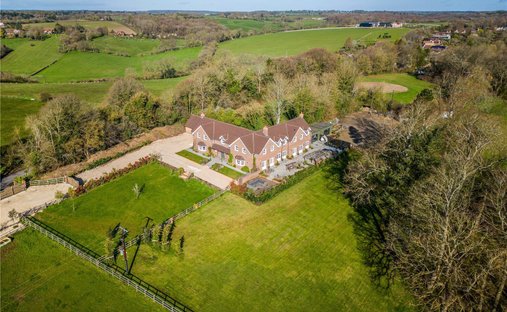 House in Buckinghamshire, England 1