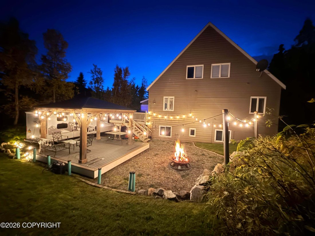 House in Anchorage, Alaska, United States 2 - 19020122