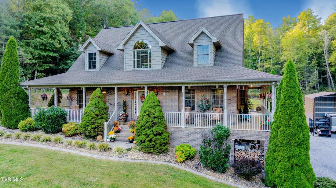 House in Hampton, Tennessee, United States 2 - 19020073
