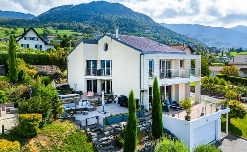 Villa in Montreux, Vaud, Switzerland 1