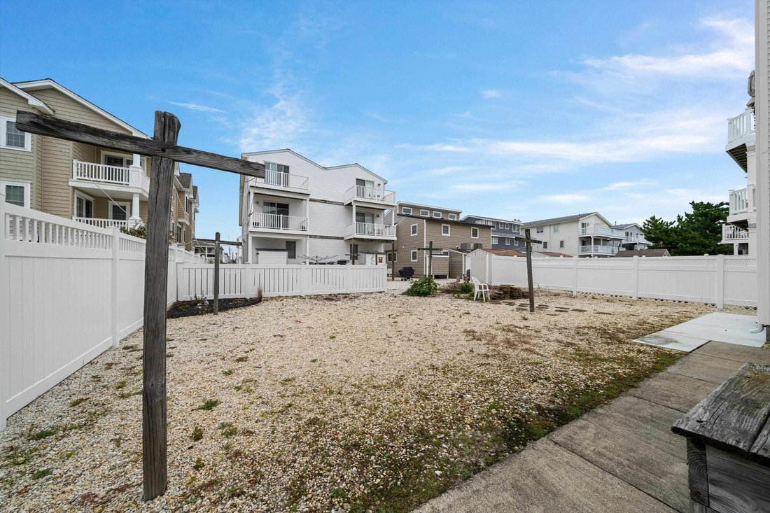 Condo in Sea Isle City, New Jersey, United States 4 - 19020070