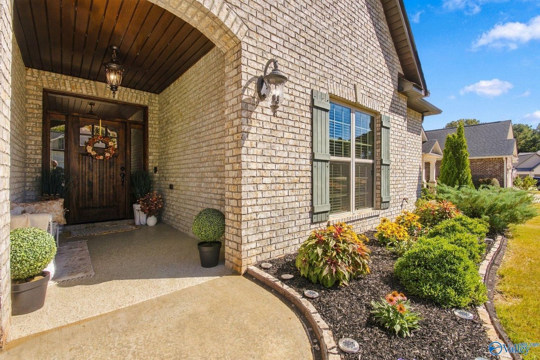 House in Redstone Arsenal, Alabama, United States 4 - 19020240