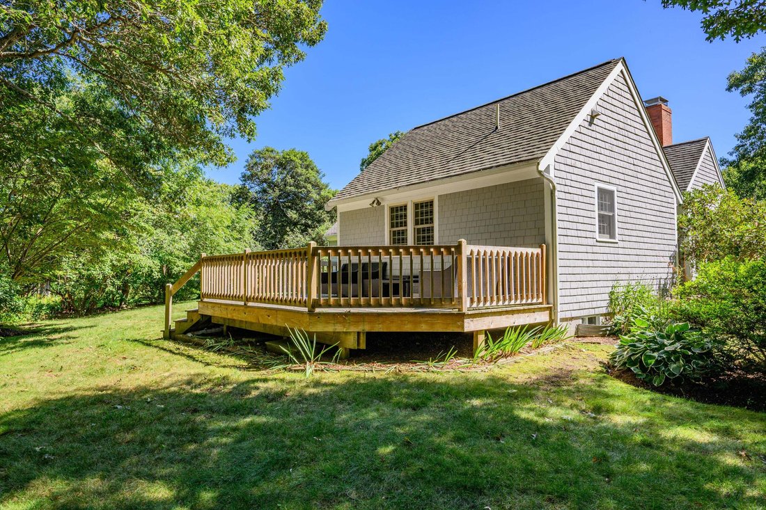 House in Barnstable, Massachusetts, United States 4 - 19020221
