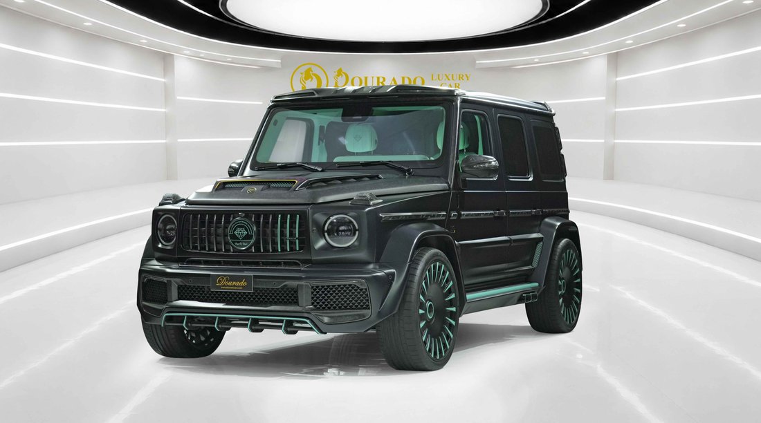 Suv in Dubai, United Arab Emirates 3 - 18990714