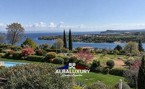 Villa in Salo, Lombardy, Italy 1