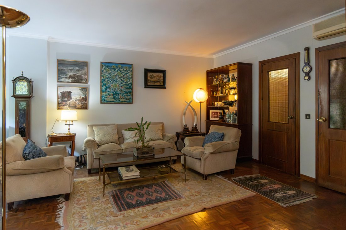 Maison à Retiro, Madrid, Espagne 2 - 19022547