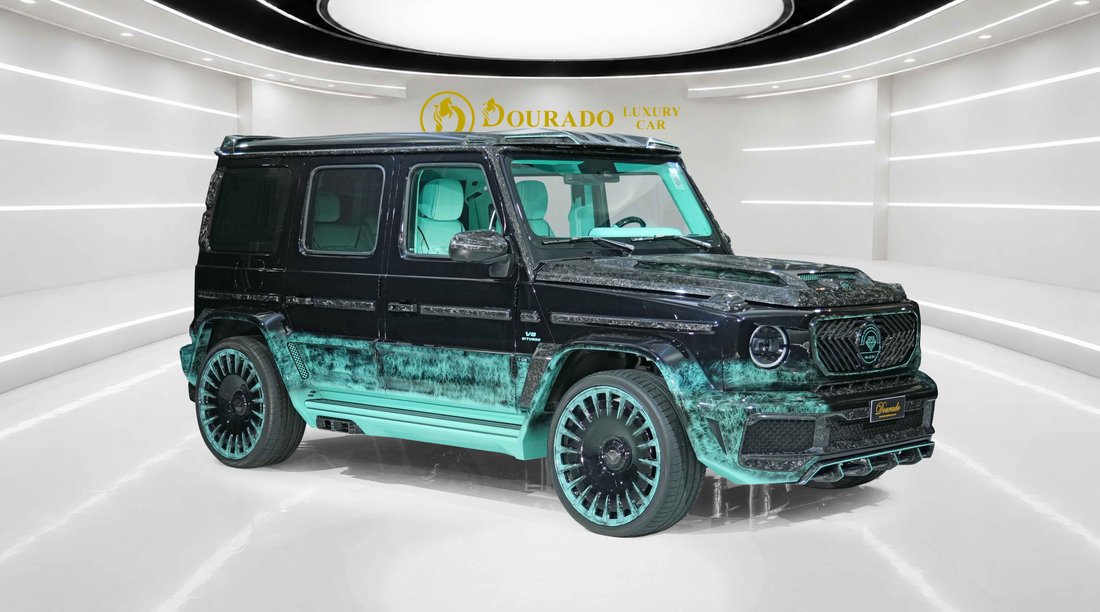 Suv in Dubai, United Arab Emirates 1 - 18990746