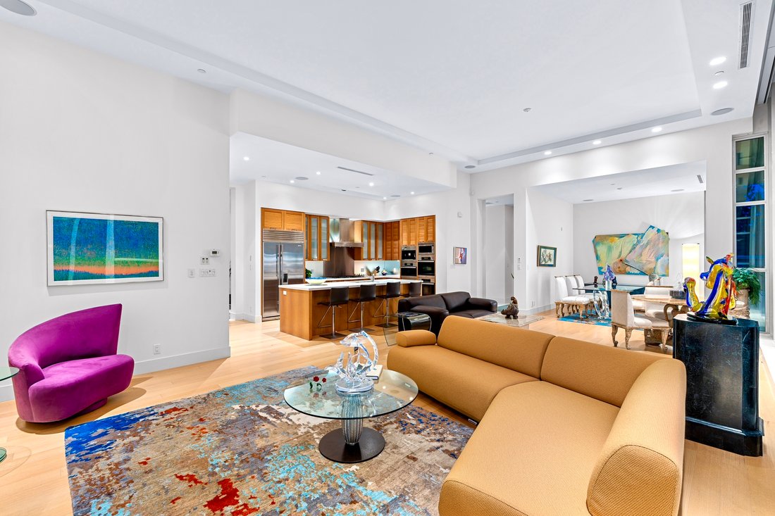 Condo in West Vancouver, British Columbia, Canada 2 - 19032492