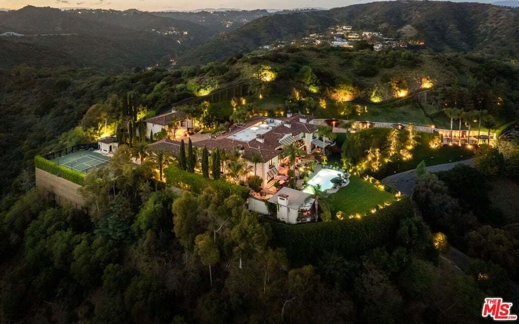 House in Beverly Hills, California, United States 1 - 19020487