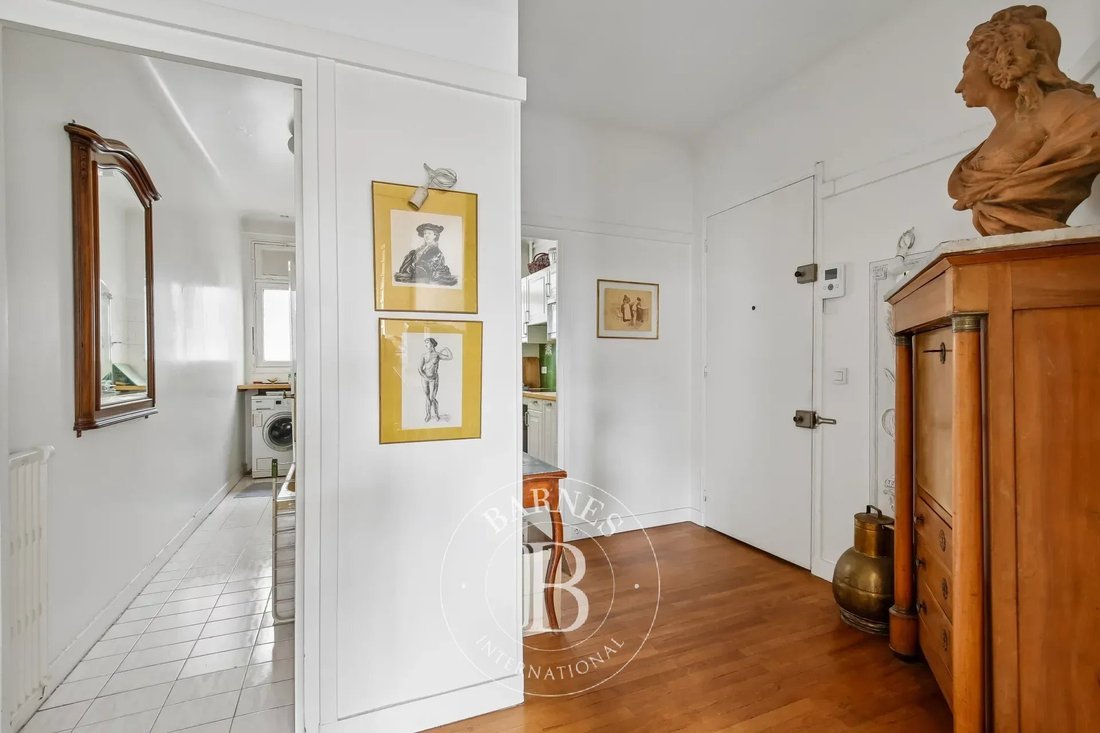 Apartment in Auteuil Sud, Paris 16e Arrondissement, Paris 5 - 19029766