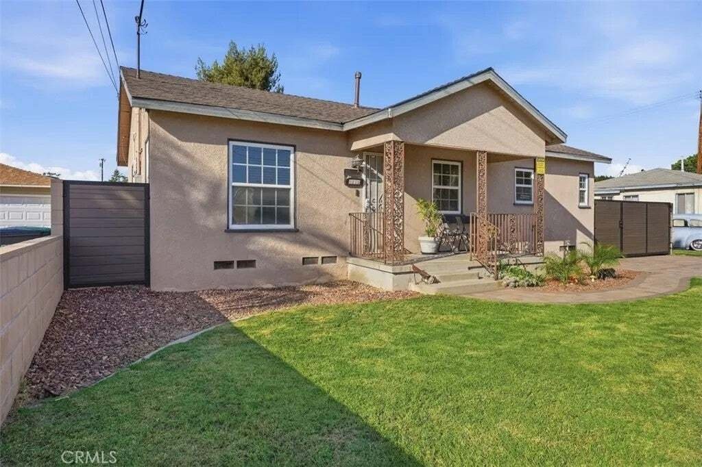 House in Bellflower, California, United States 2 - 19031022