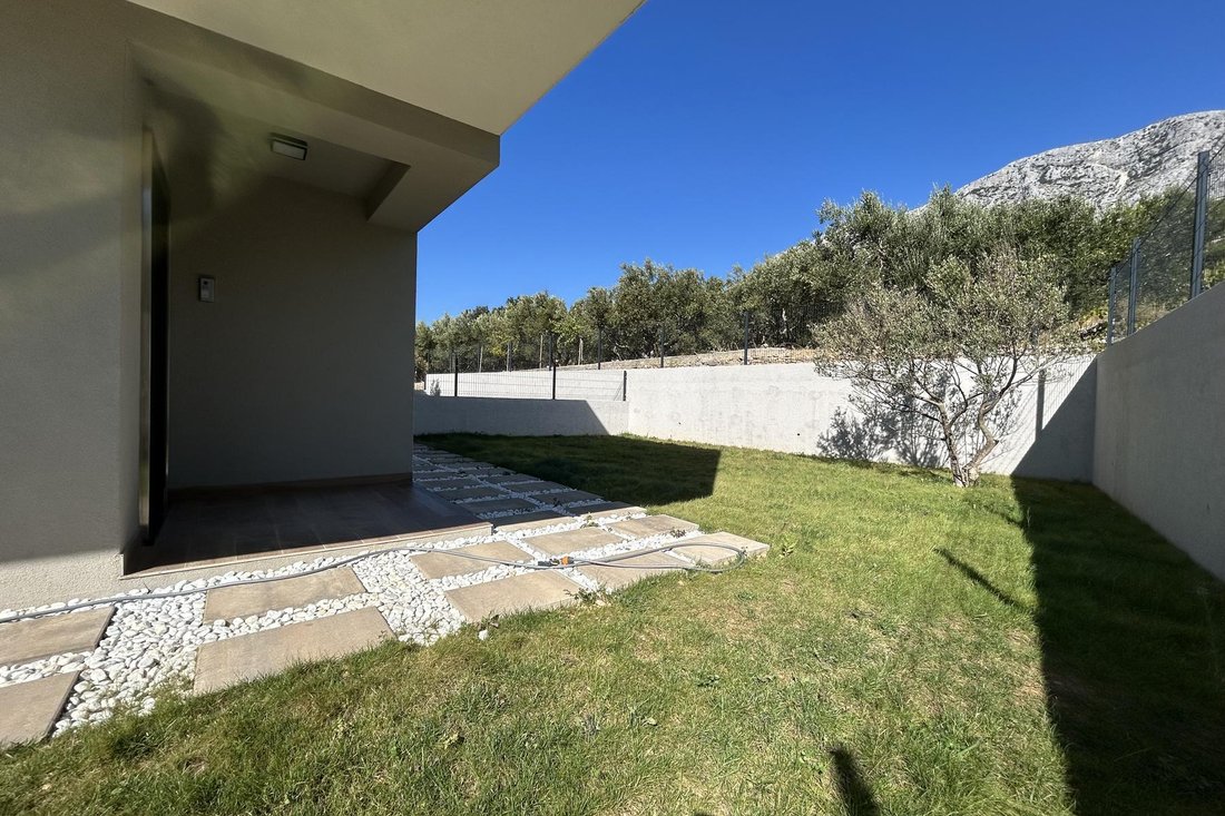 Villa in Kaštel Sućurac, Gespanschaft Split-Dalmatien, Kroatien 4 - 13811390