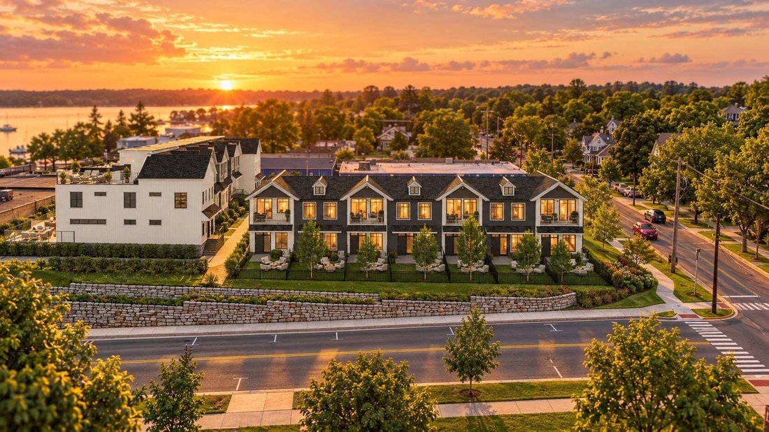 Townhouse in Charlevoix, Michigan, United States 1 - 19030992