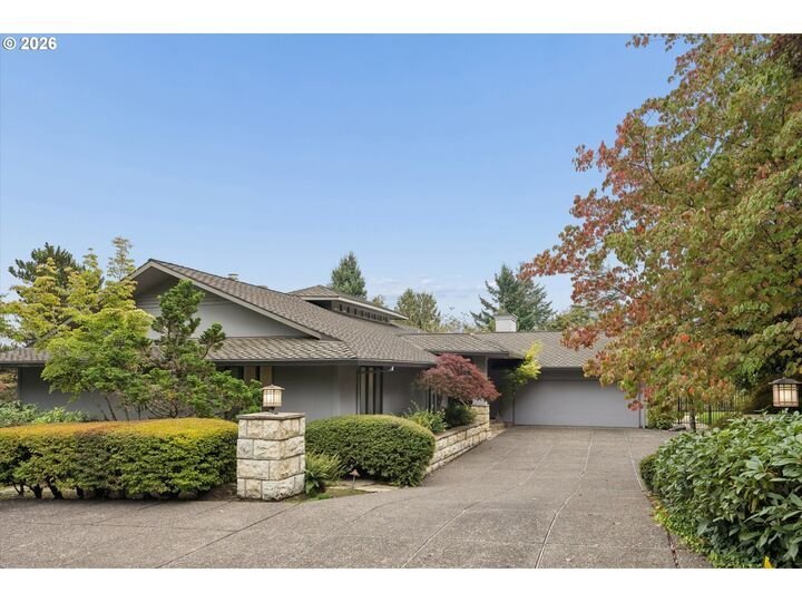 House in Lake Oswego, Oregon, United States 1 - 19032266