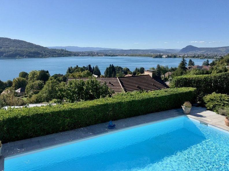 House in Veyrier-du-Lac, Auvergne-Rhône-Alpes, France 2 - 19021750