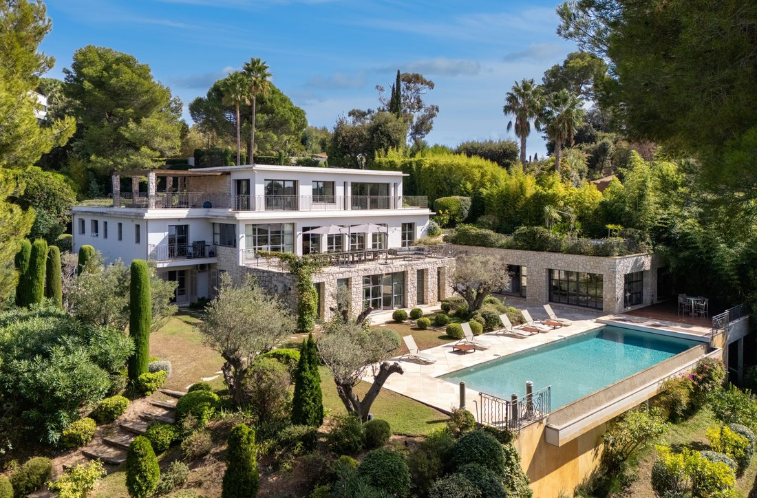 Villa in La Californie, Cannes, France 1 - 19029909