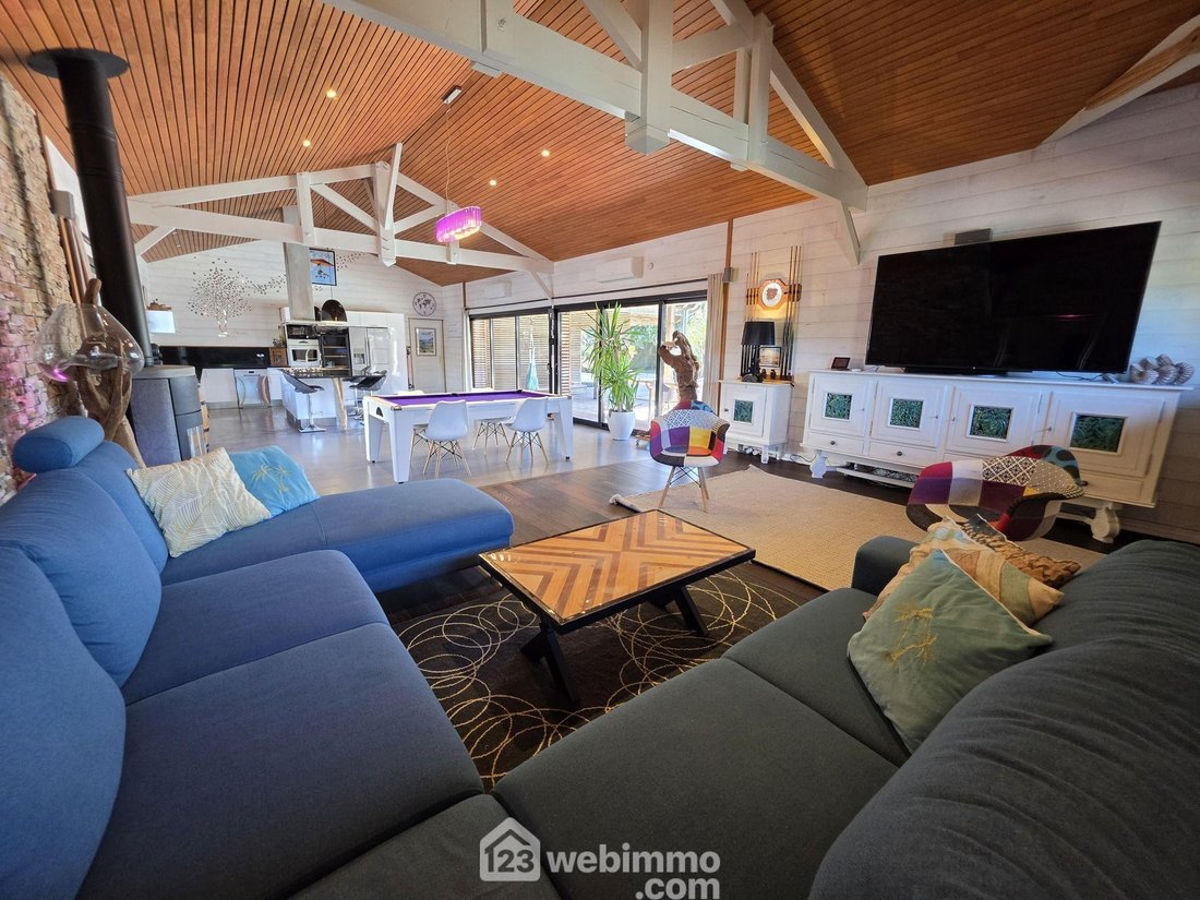 Villa in Lacanau, Nouvelle-Aquitaine, France 4 - 19032847
