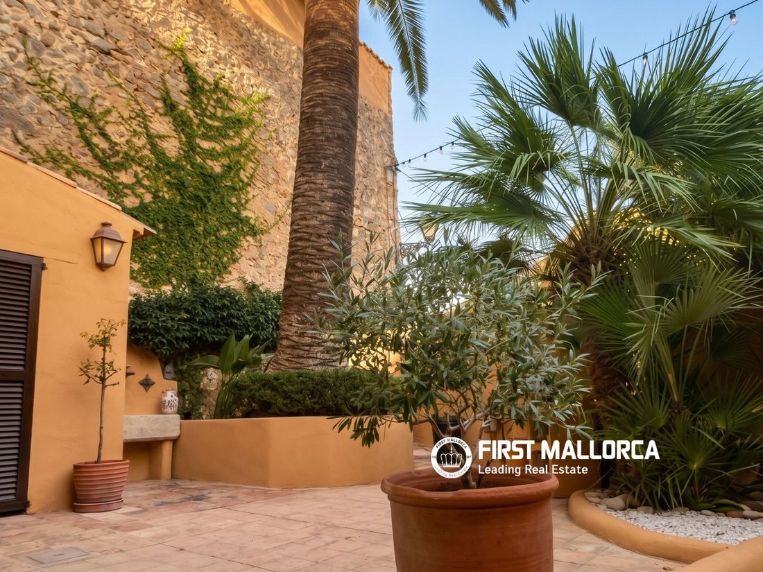 Townhouse in Puigpunyent, Balearic Islands, Spain 3 - 19021325