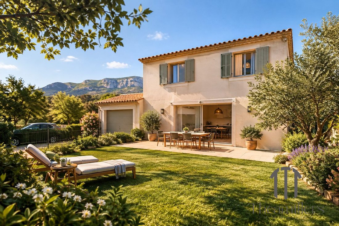 House in Saint-Zacharie, Provence-Alpes-Côte d'Azur, France 1 - 19026649
