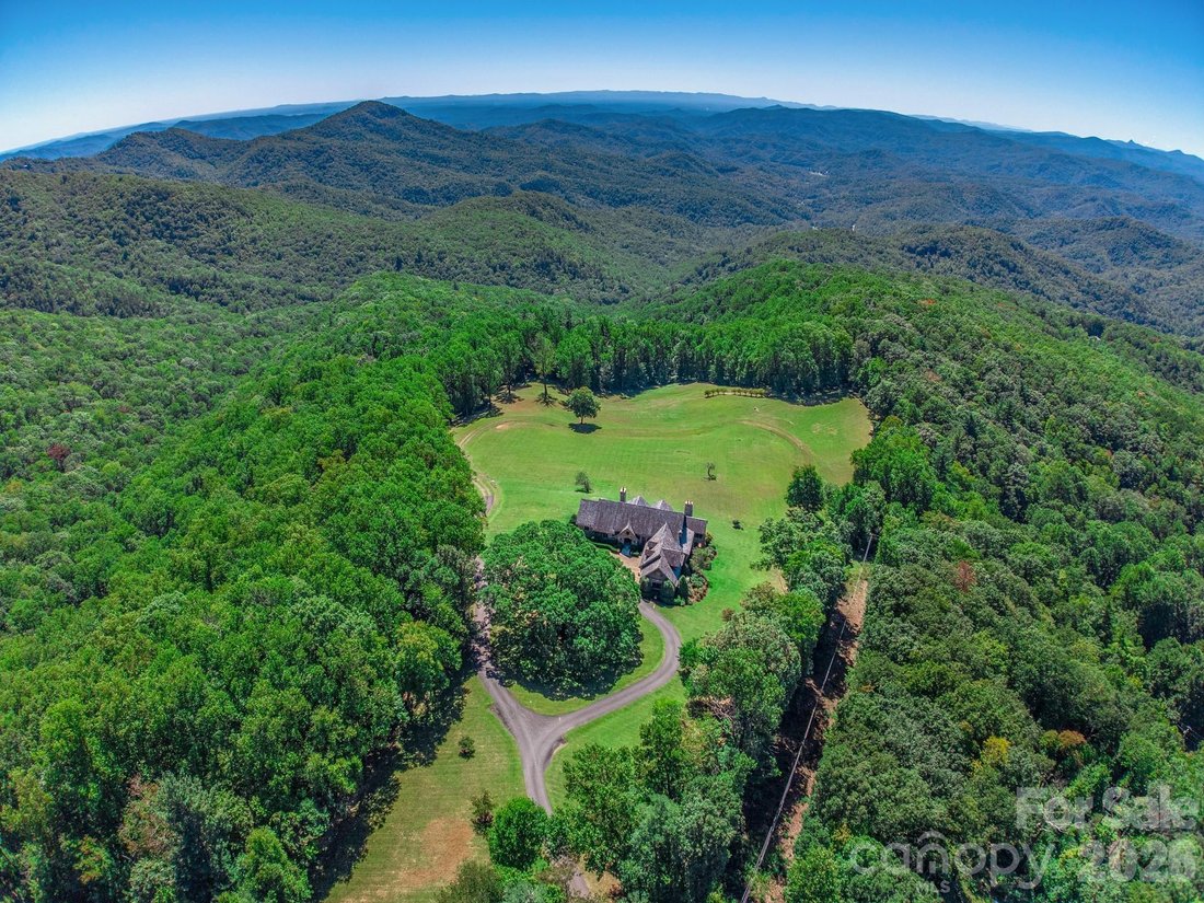 House in Blowing Rock, North Carolina, United States 5 - 19022122