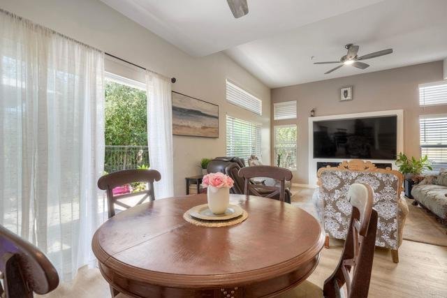 Condo in Vista, California, United States 4 - 19025432