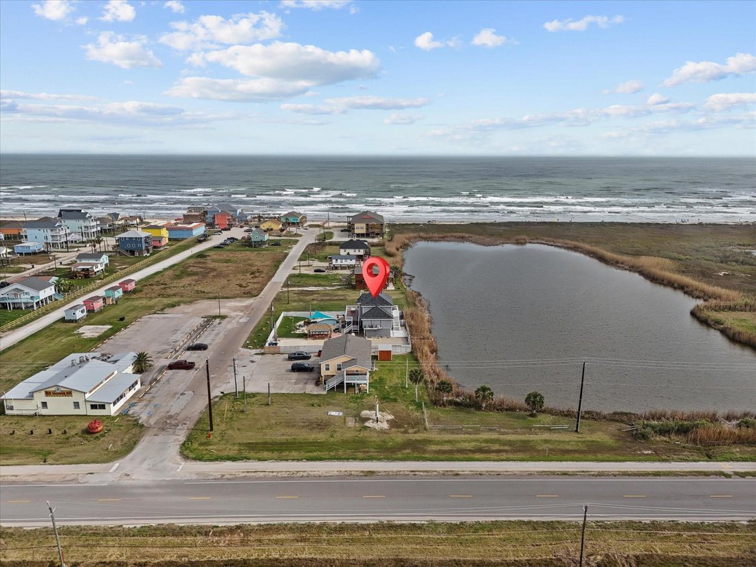 House in Freeport, Texas, United States 4 - 19029469