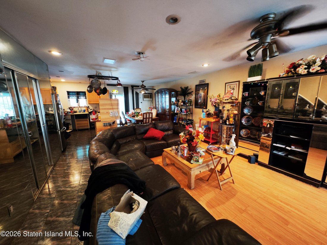 House in New York, New York, United States 2 - 19022682