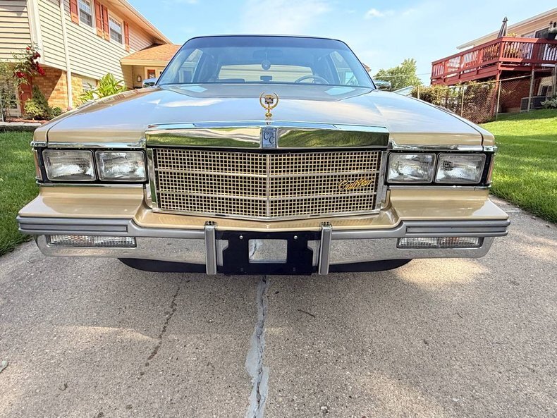 Coupe in Glendale, United States 3 - 19032556