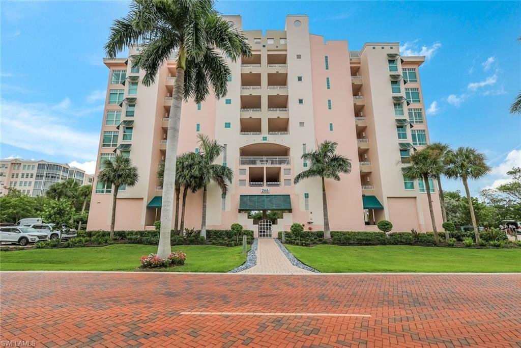 Townhouse in Bonita Springs, Florida, United States 4 - 19021150