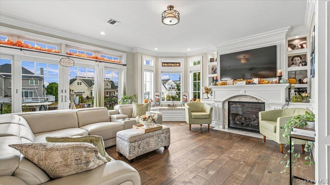 House in West Islip, New York, United States 5 - 19029295