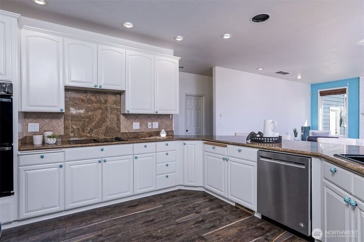 House in Shelton, Washington, United States 2 - 19032216