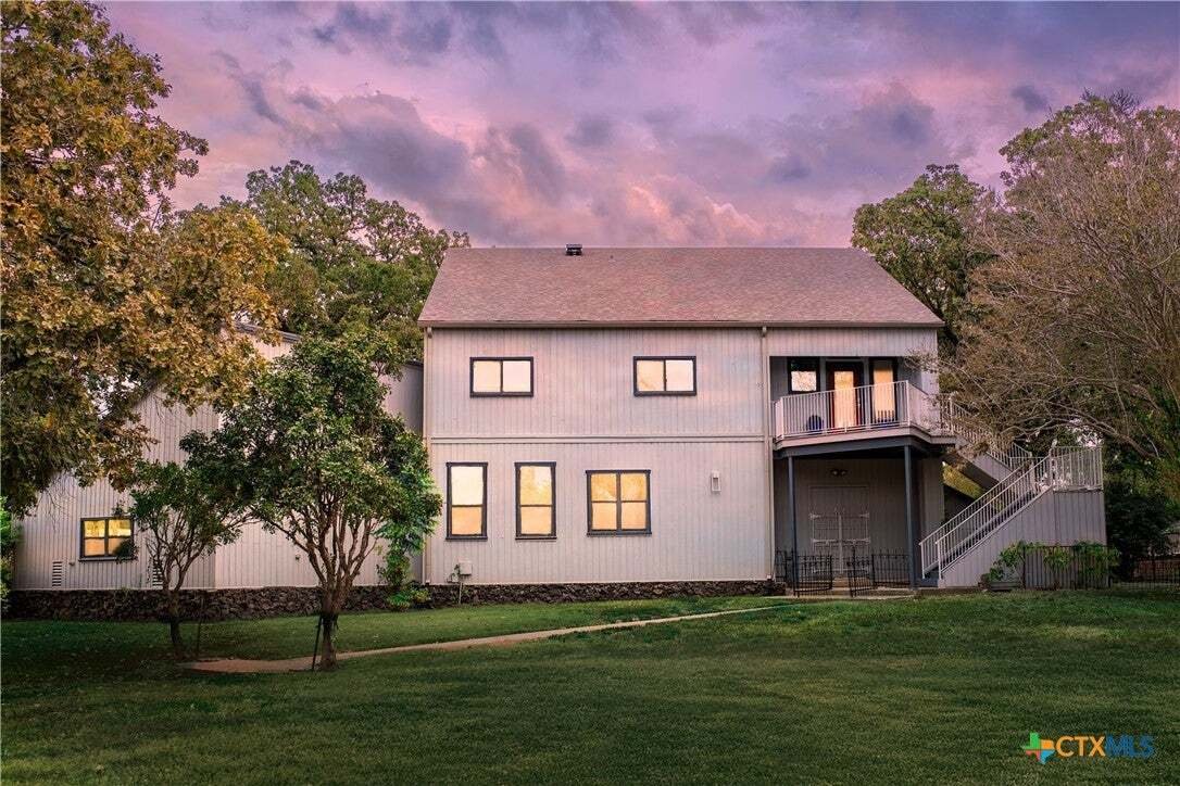 House in Seguin, Texas, United States 1 - 19026901