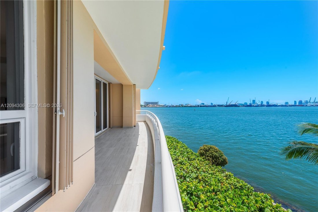 Condo in Miami, Florida, United States 5 - 19024883