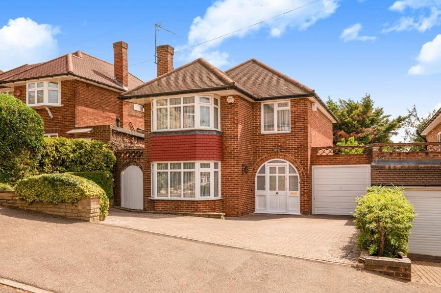 House in Great Stanmore, Harrow, England 1 - 19023232