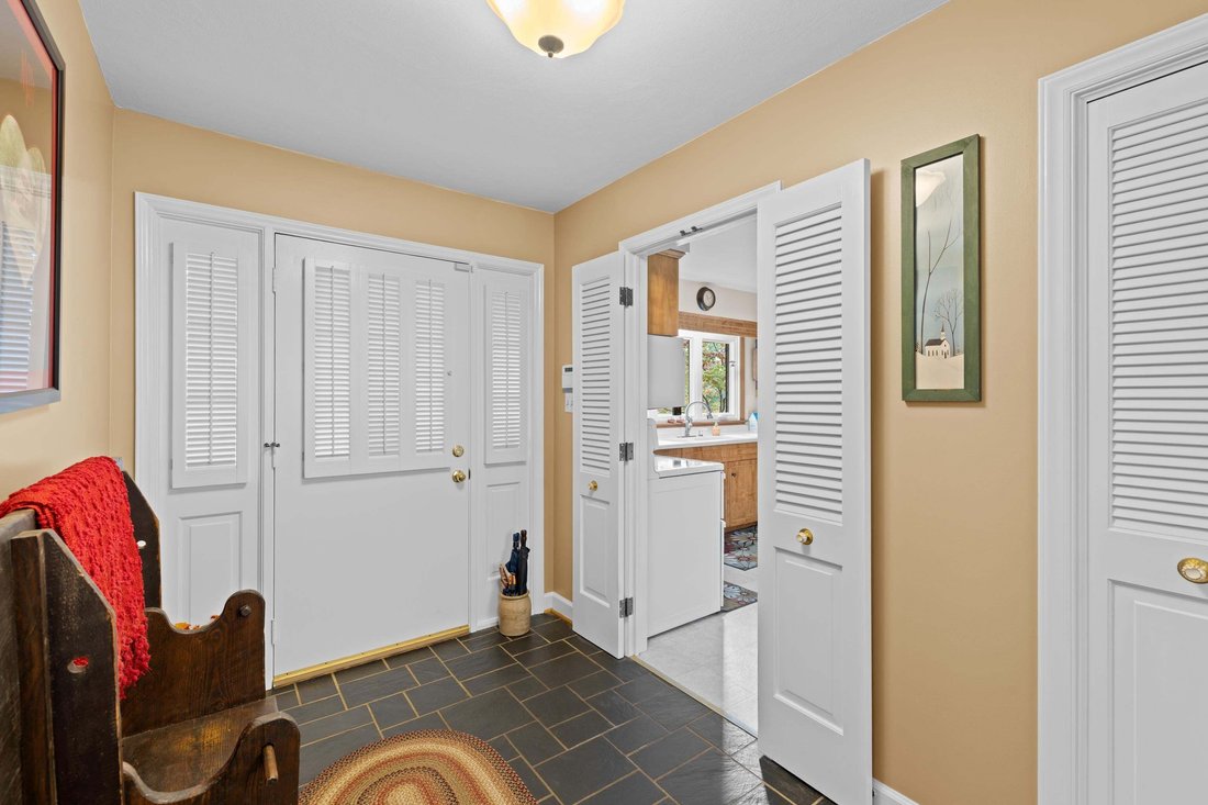 House in Staunton, Virginia, United States 4 - 19022699