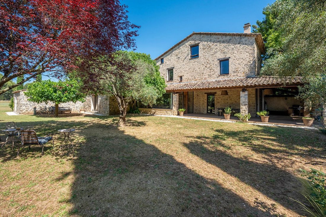 Villa in Tourves, Provence-Alpes-Côte d'Azur, France 1 - 19026120