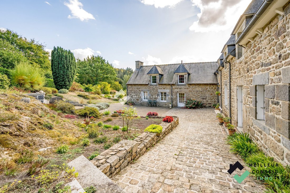 House in Saint-Julien, Brittany, France 2 - 19026638