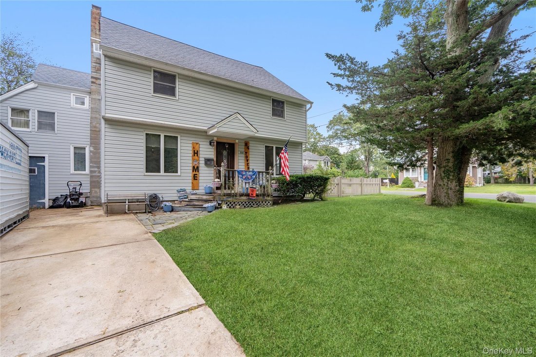 House in Sayville, New York, United States 2 - 19034282
