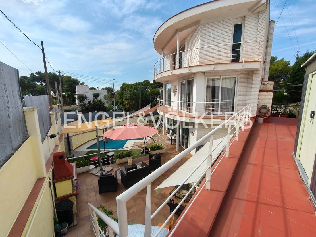 House in Castelldefels, Catalonia, Spain 5 - 19030944
