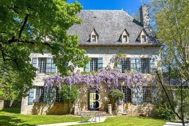 Domaine à Zone Urbaine Ouest, Figeac, France 1 - 15086145