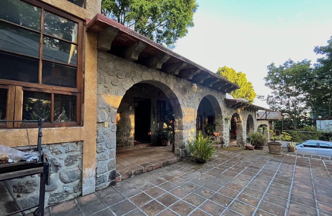 House in Cuernavaca, Morelos, Mexico 2 - 19026568