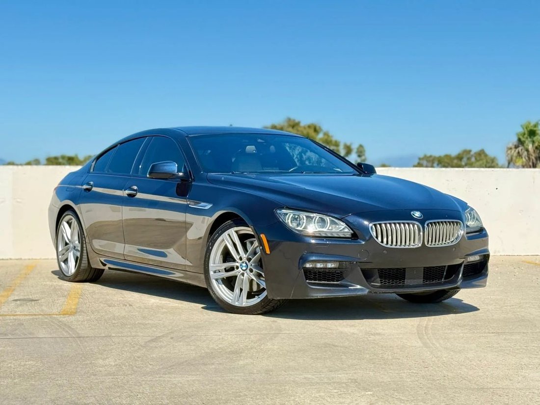 Sedan in Huntington Beach, CA, United States 2 - 19032888
