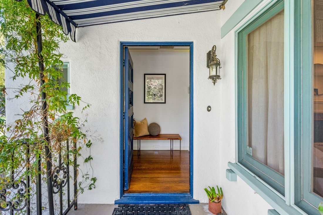 House in Altadena, California, United States 3 - 19022453