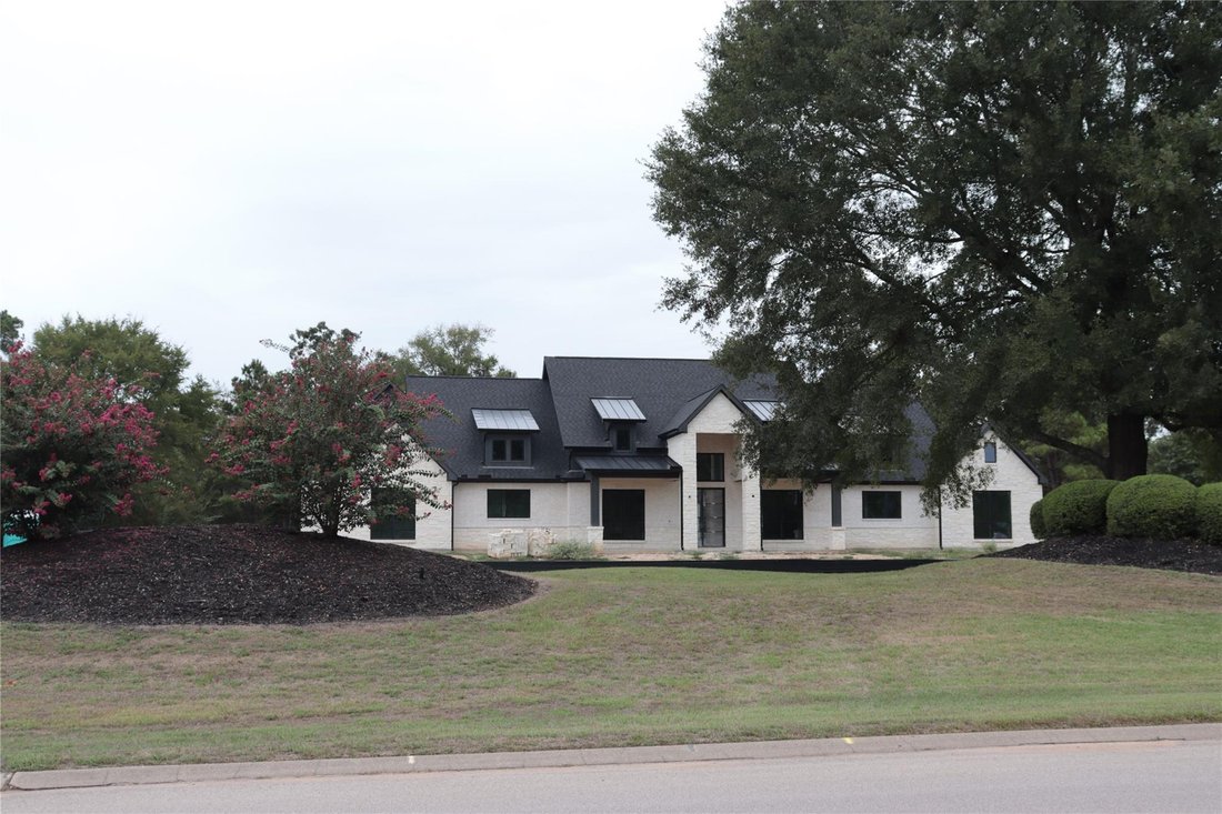 House in Montgomery, Texas, United States 2 - 19027693