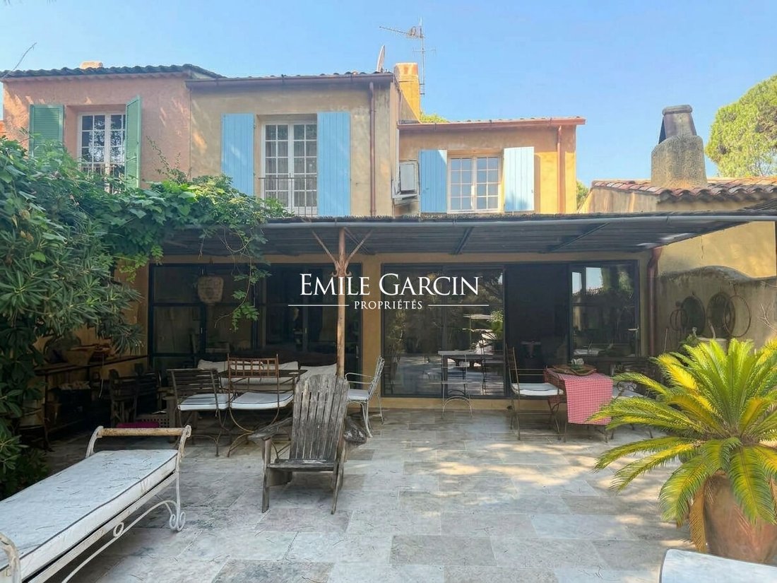 Villa in Ramatuelle, Provence-Alpes-Côte d'Azur, France 1 - 19026004