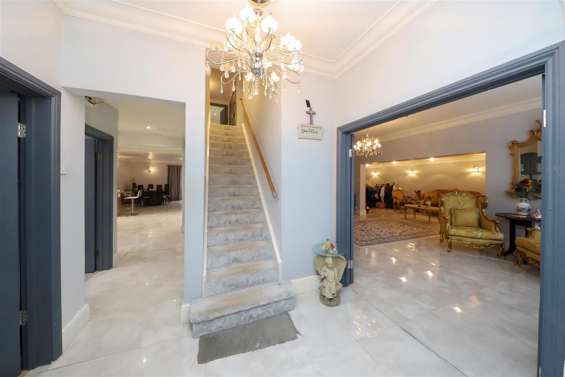 Casa a Eastcote Village, Hillingdon, Inghilterra 2 - 19020809