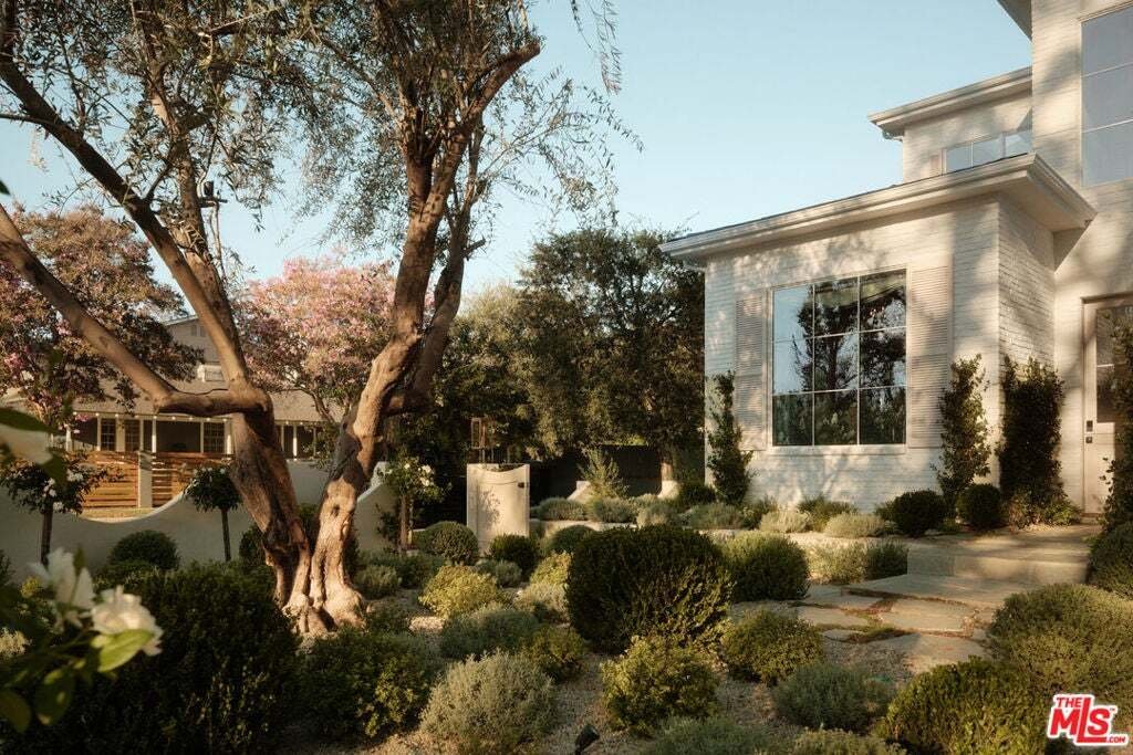 House in Los Angeles, California, United States 3 - 19020485