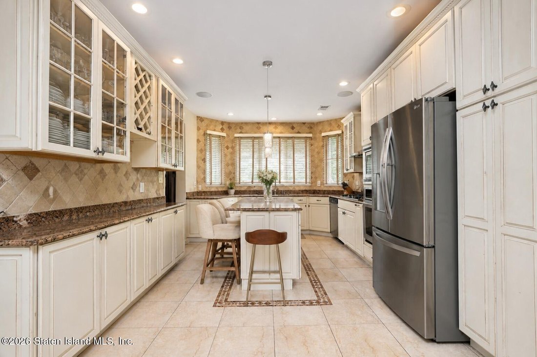 House in New York, New York, United States 4 - 19026875