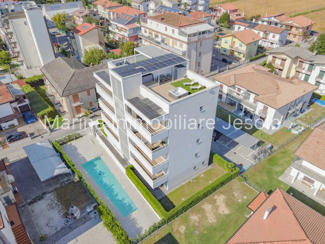 Apartment in Lido di Jesolo, Jesolo, Veneto 2 - 19025537